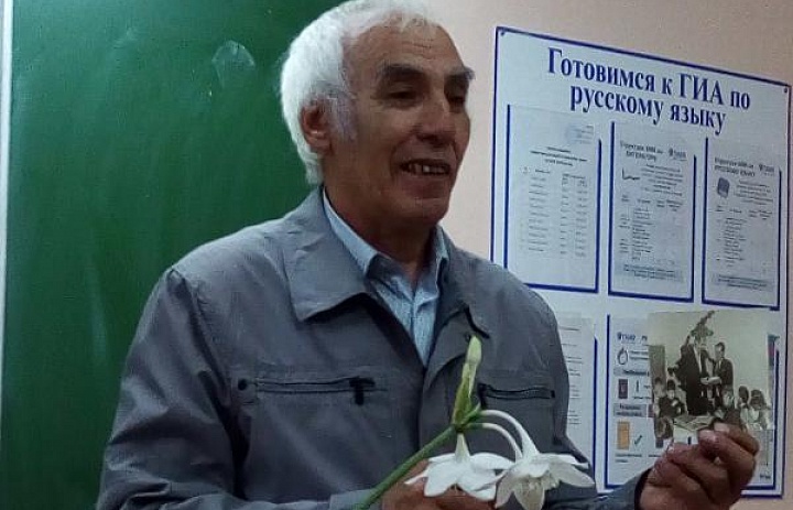 Школу посетил почетный житель Лабинского района